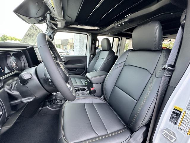 new 2025 Jeep Wrangler car, priced at $59,720