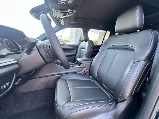 new 2025 Jeep Grand Cherokee car, priced at $50,010
