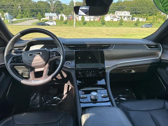 used 2022 Jeep Grand Cherokee car, priced at $39,477