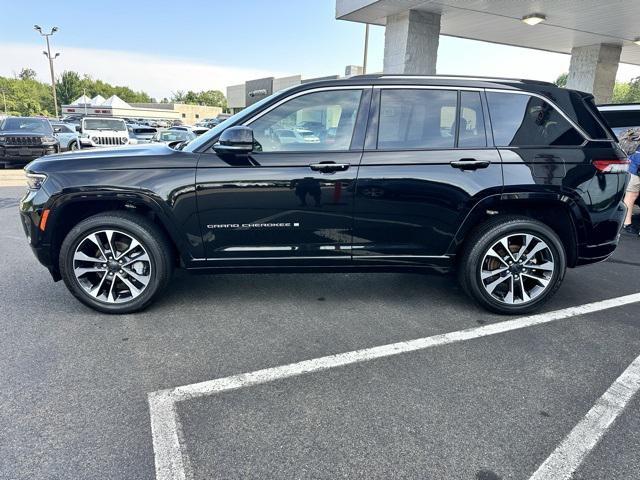 used 2022 Jeep Grand Cherokee car, priced at $39,477