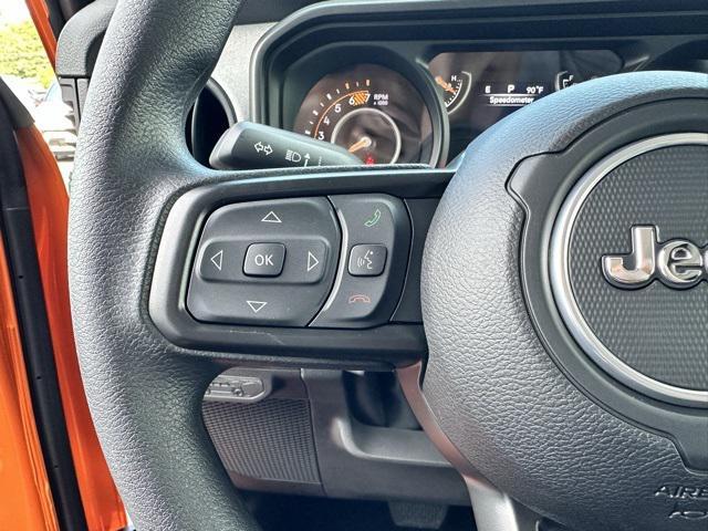 new 2025 Jeep Wrangler car, priced at $39,450