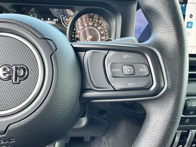 new 2025 Jeep Wrangler car, priced at $39,450