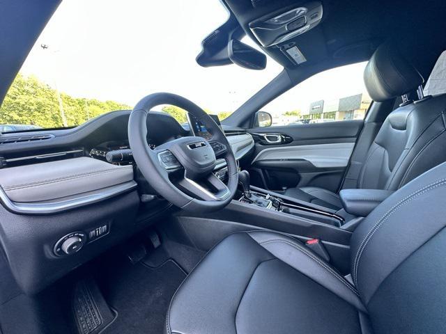 new 2025 Jeep Compass car