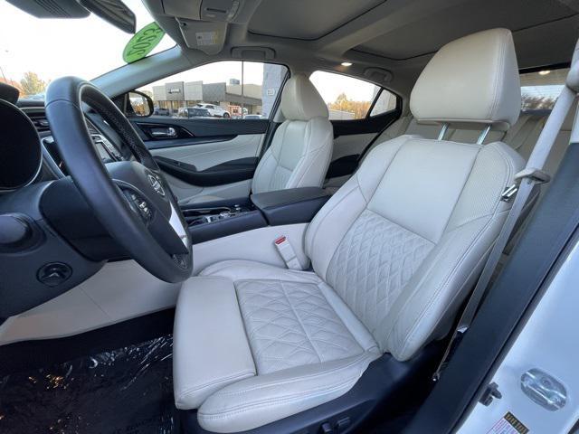 used 2023 Nissan Maxima car, priced at $31,544