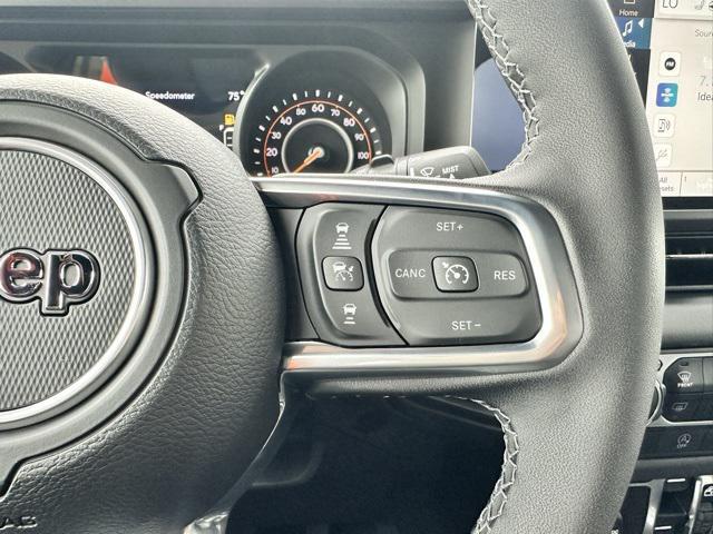 new 2025 Jeep Wrangler car, priced at $61,420