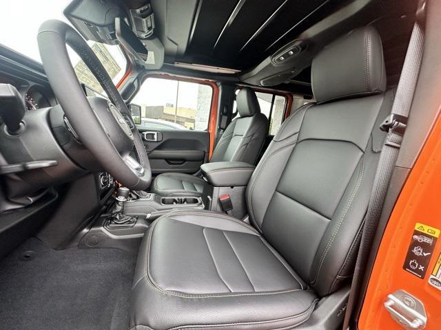 new 2025 Jeep Wrangler car, priced at $61,420