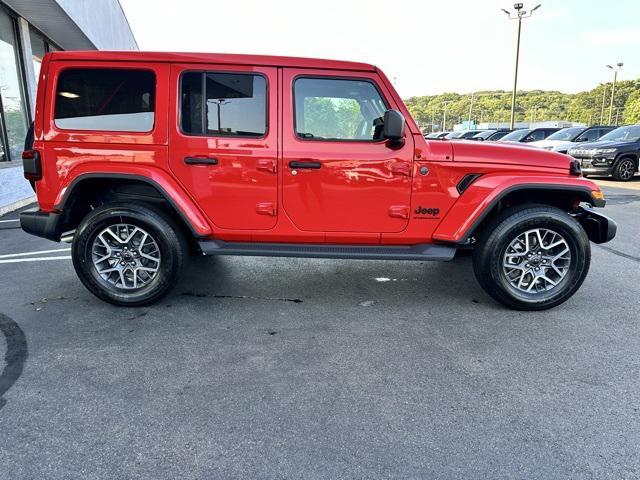 new 2025 Jeep Wrangler car, priced at $61,120