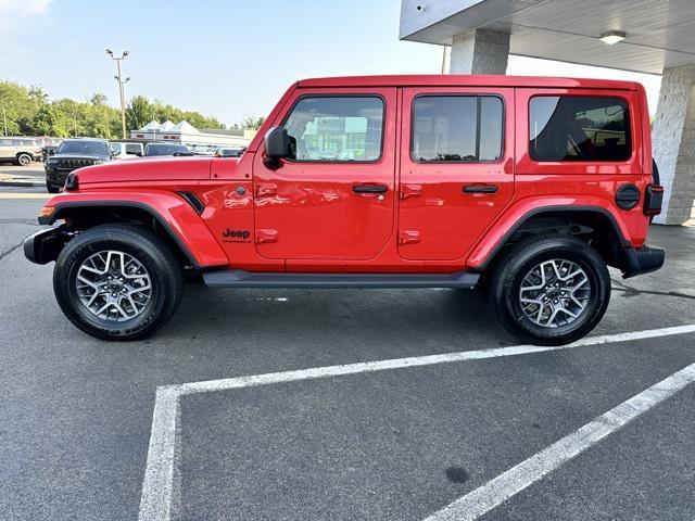 new 2025 Jeep Wrangler car, priced at $61,120