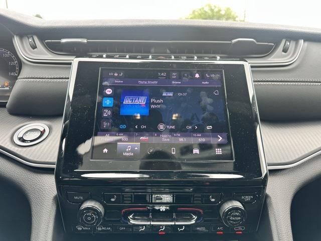 new 2025 Jeep Grand Cherokee L car, priced at $48,730