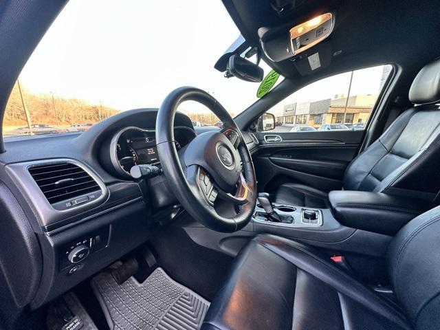 used 2019 Jeep Grand Cherokee car, priced at $17,884