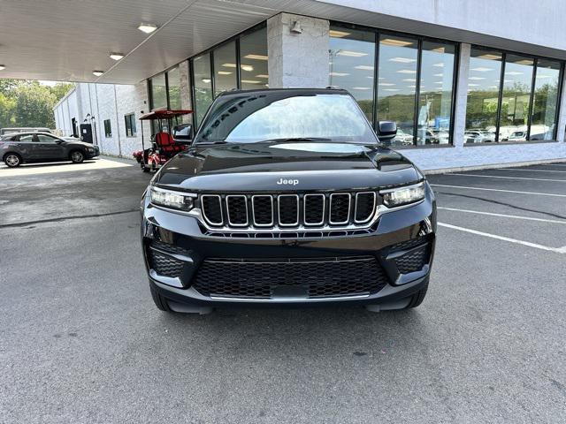 new 2025 Jeep Grand Cherokee car, priced at $42,375