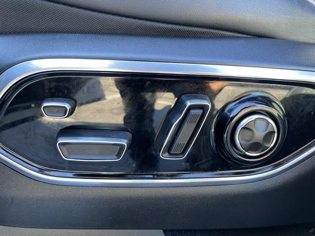 used 2023 Jeep Grand Cherokee L car, priced at $39,134