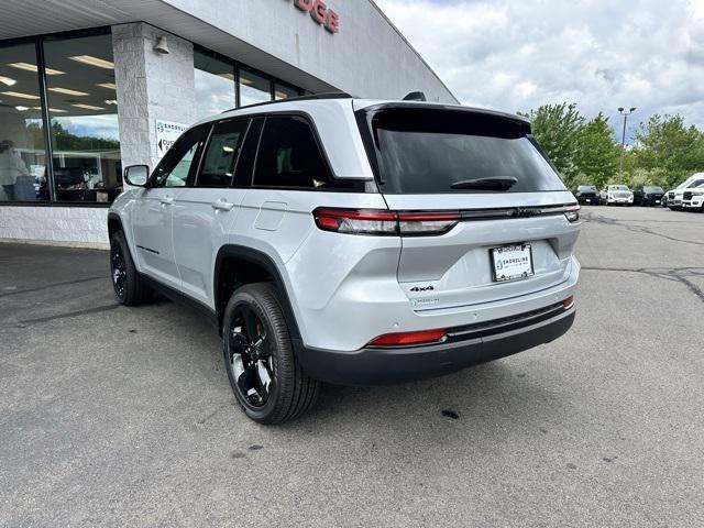 new 2025 Jeep Grand Cherokee car