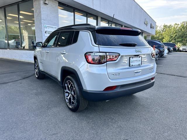 new 2025 Jeep Compass car