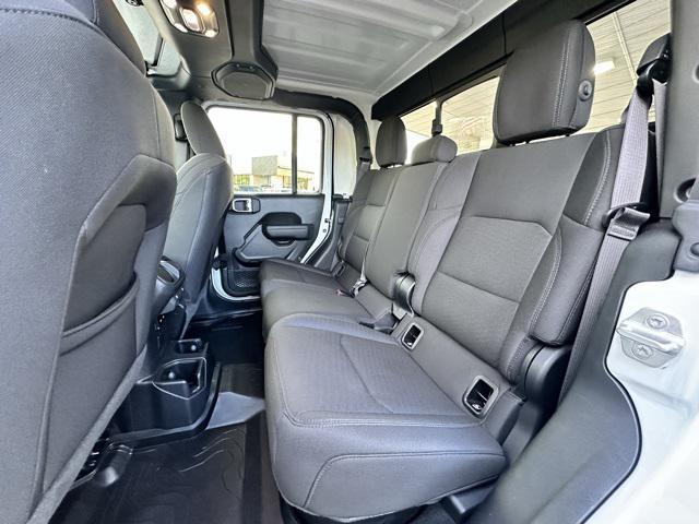 used 2022 Jeep Gladiator car, priced at $33,838