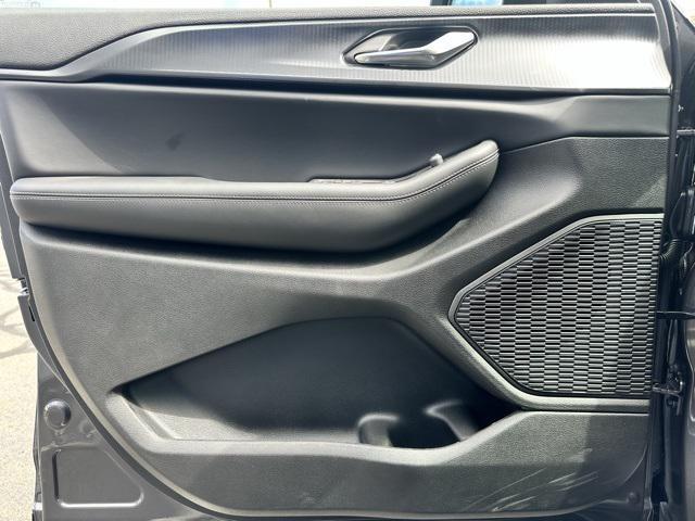 new 2025 Jeep Grand Cherokee L car, priced at $45,920