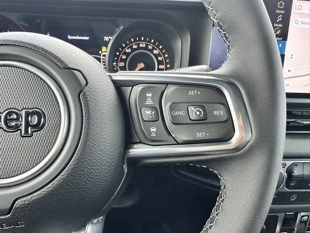 new 2025 Jeep Wrangler car, priced at $55,125