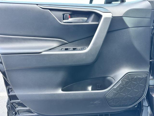 used 2021 Toyota RAV4 Hybrid car, priced at $26,324