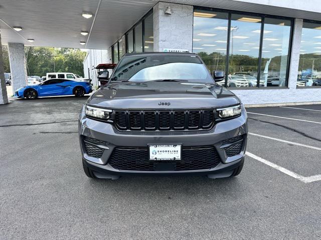 new 2025 Jeep Grand Cherokee car, priced at $48,375