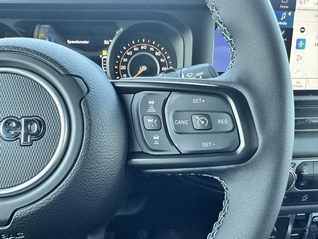 new 2025 Jeep Wrangler car, priced at $66,195