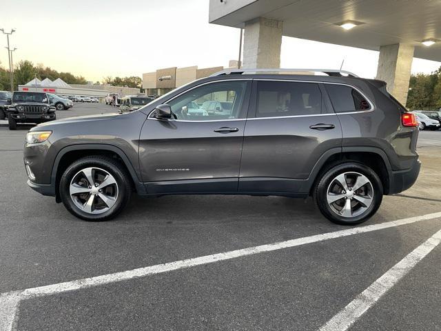 used 2019 Jeep Cherokee car, priced at $13,338