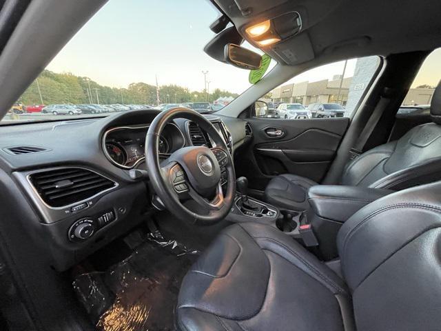 used 2019 Jeep Cherokee car, priced at $13,338