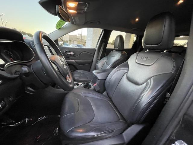 used 2019 Jeep Cherokee car, priced at $13,338