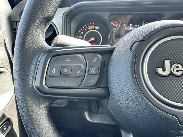 new 2025 Jeep Wrangler car, priced at $44,475