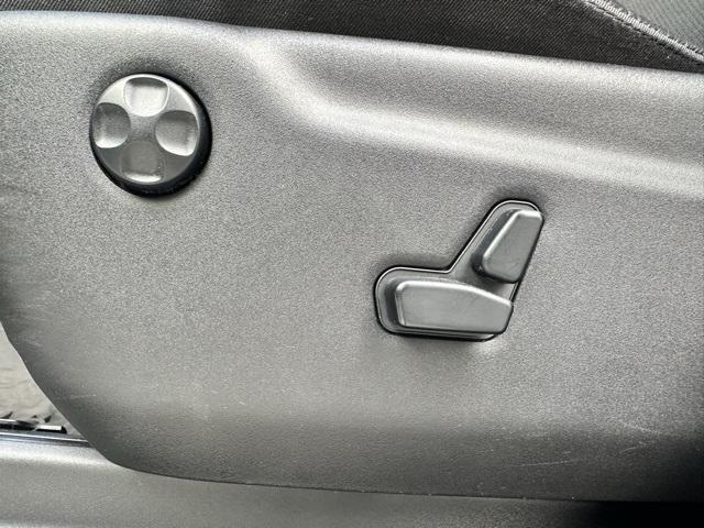 used 2020 Jeep Grand Cherokee car, priced at $23,974