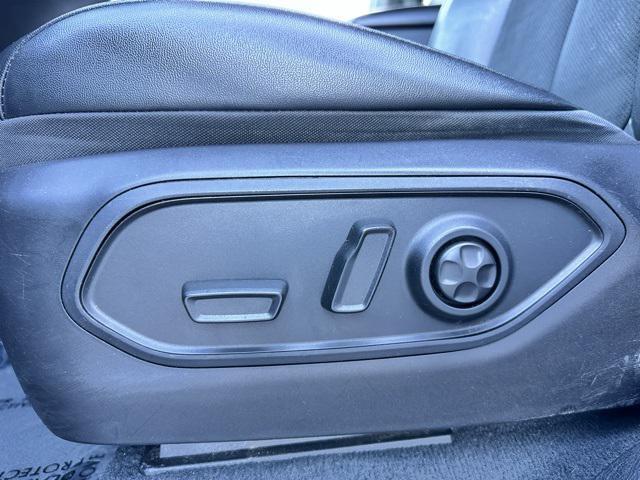 used 2023 Jeep Grand Cherokee L car, priced at $31,774