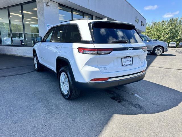 new 2025 Jeep Grand Cherokee car, priced at $43,575