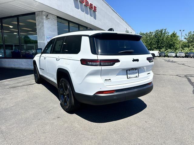new 2025 Jeep Grand Cherokee L car