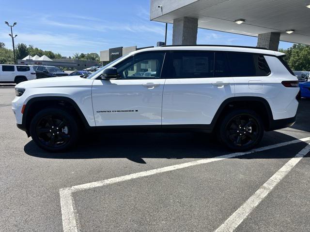 new 2025 Jeep Grand Cherokee L car