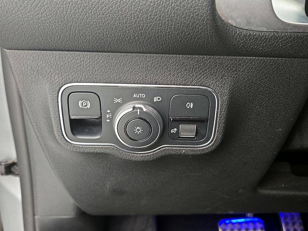 used 2022 Mercedes-Benz GLB 250 car, priced at $31,998