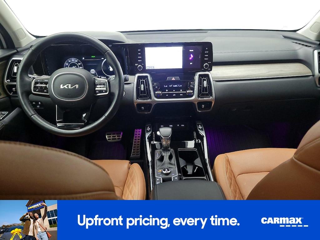 used 2023 Kia Sorento car, priced at $37,998