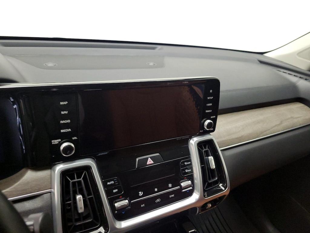 used 2023 Kia Sorento car, priced at $37,998