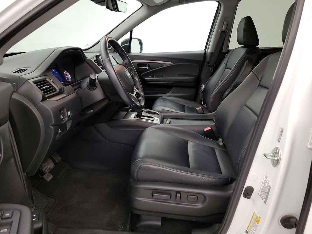 used 2020 Honda Pilot car, priced at $27,998