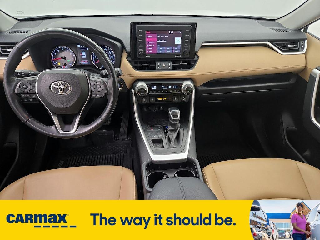 used 2020 Toyota RAV4 car, priced at $30,998
