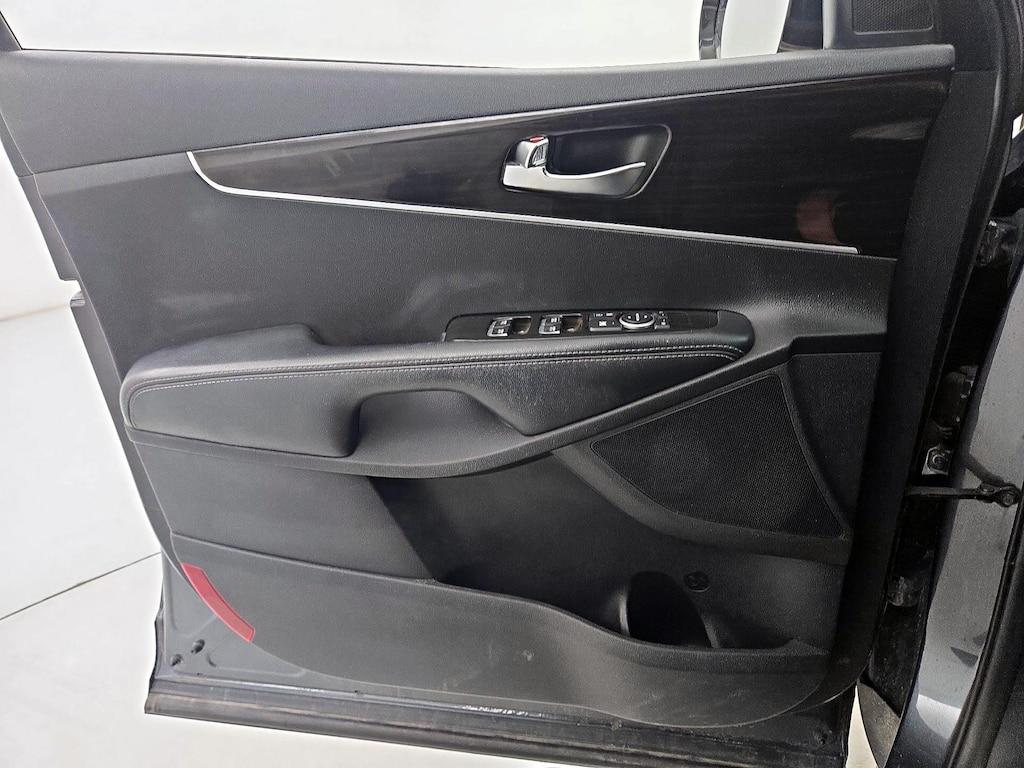 used 2020 Kia Sorento car, priced at $15,998