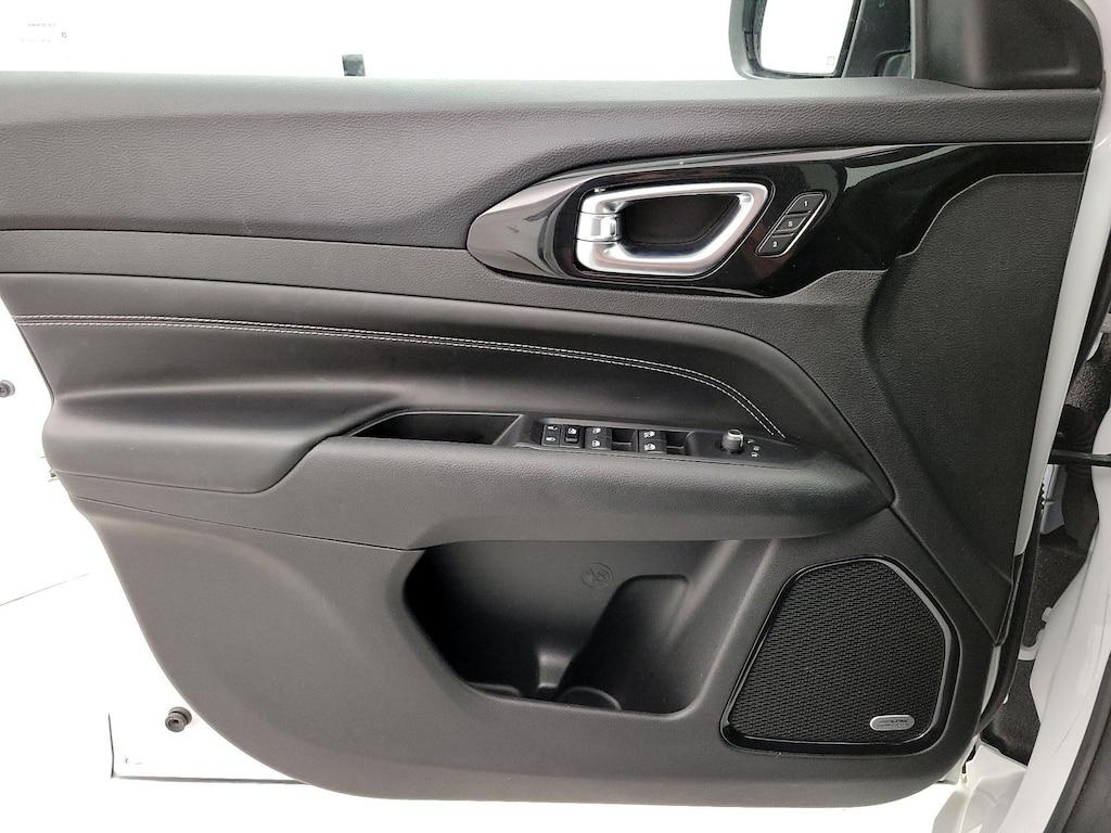 used 2022 Jeep Compass car, priced at $28,998