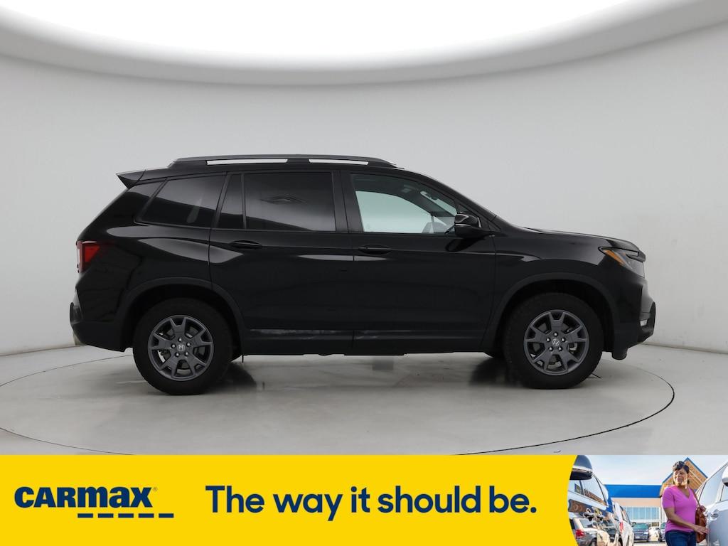 used 2024 Honda Passport car, priced at $40,998