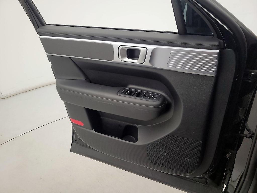 used 2024 Hyundai Santa Fe car, priced at $37,998