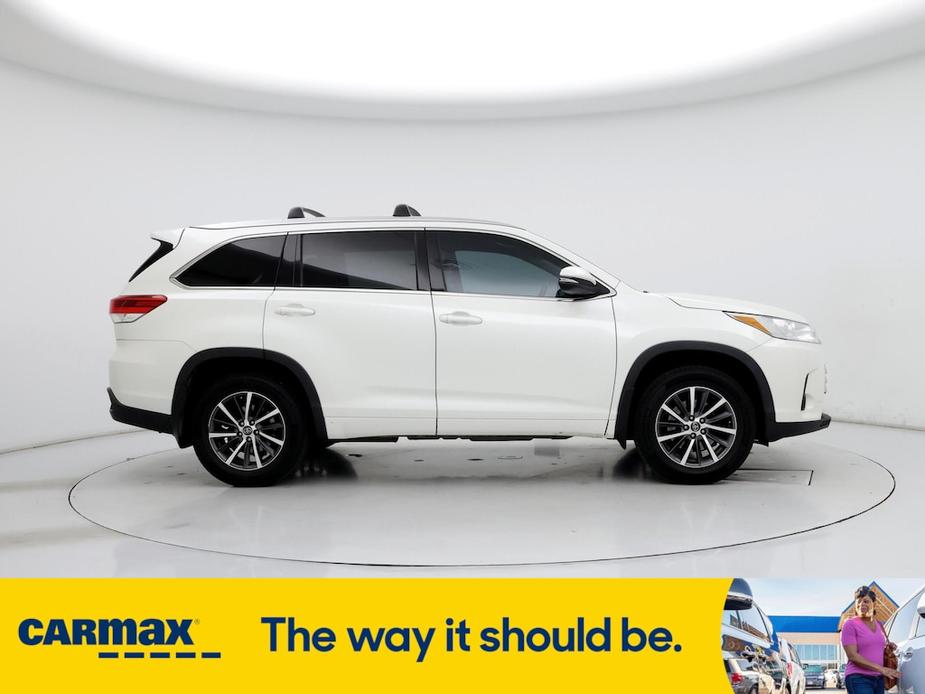 used 2018 Toyota Highlander car, priced at $24,998