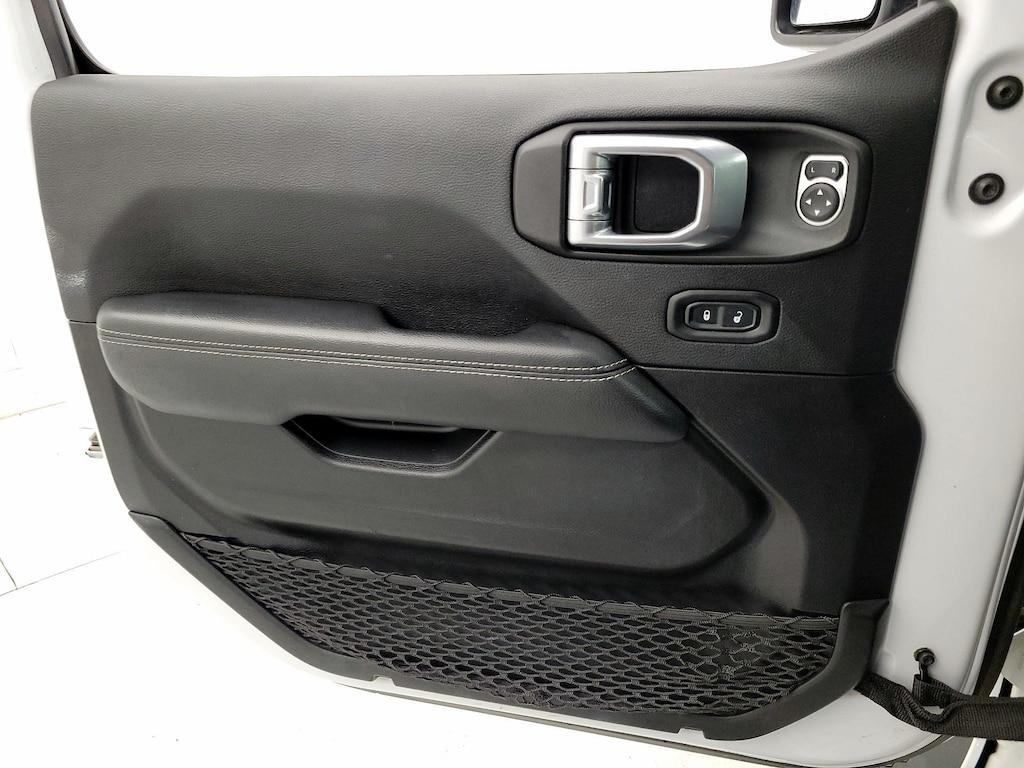 used 2022 Jeep Wrangler car, priced at $30,998