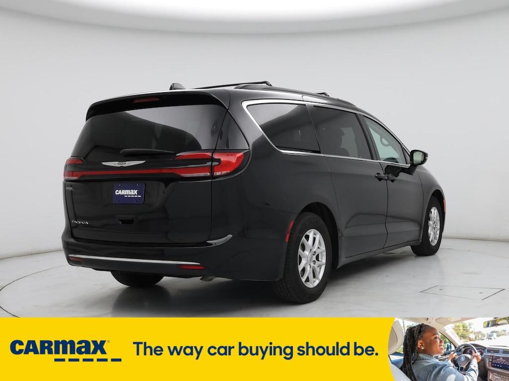 used 2022 Chrysler Pacifica car, priced at $24,998