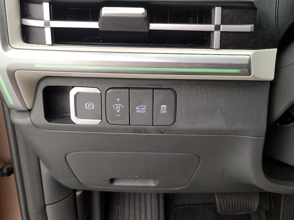 used 2024 Hyundai Santa Fe car, priced at $42,998