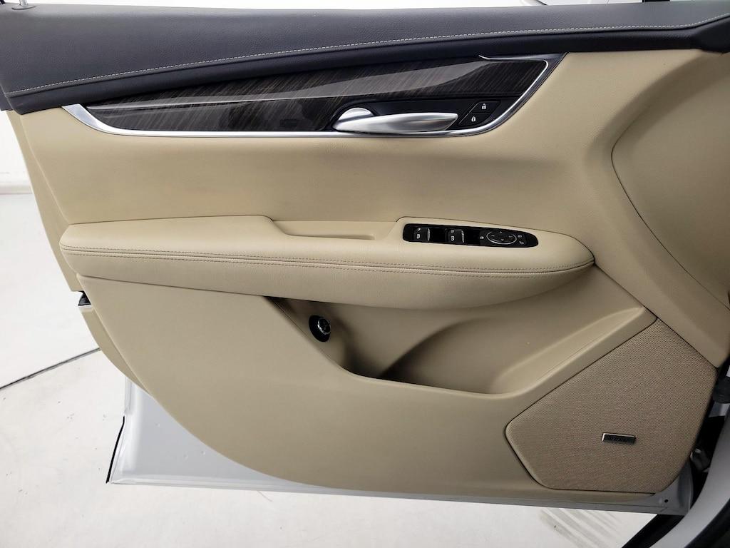 used 2019 Cadillac XT5 car, priced at $19,998