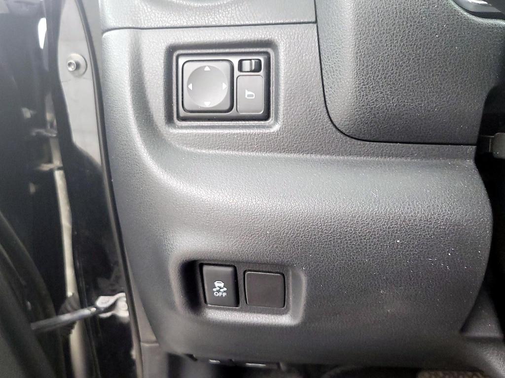 used 2014 Nissan Versa Note car, priced at $9,998