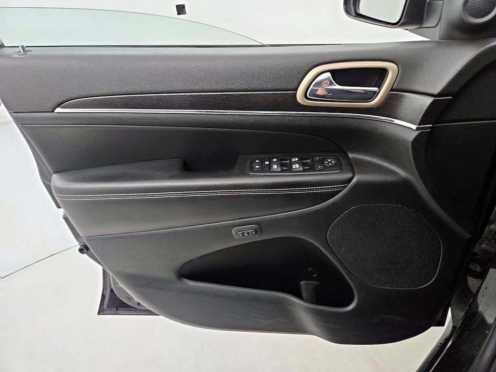 used 2014 Jeep Grand Cherokee car, priced at $17,998
