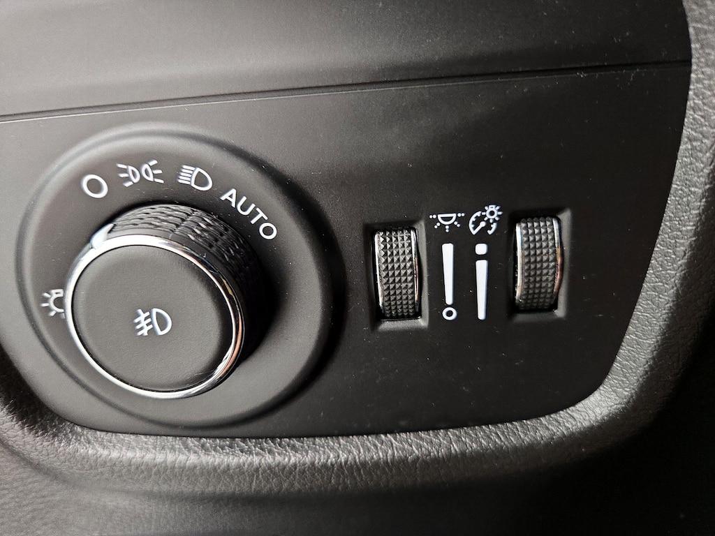 used 2024 Jeep Grand Cherokee car, priced at $36,998